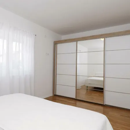 Marta Apartment